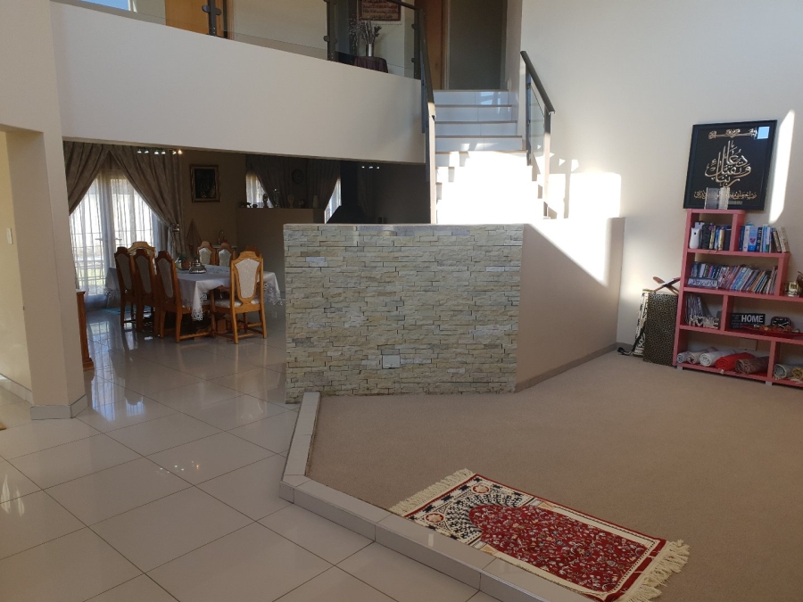 4 Bedroom Property for Sale in La Provance Free State